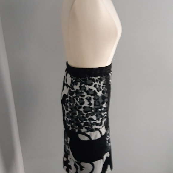 Frank Lyman Design pencil Skirt Size 2 - Picture 7 of 16